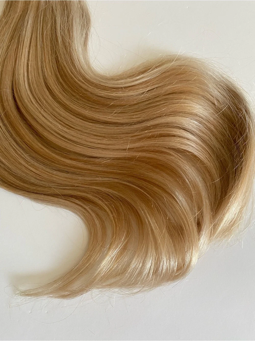 Seamless Clip-In Remy Extensions 100% Human Hair 130g 9Pc Full Head P18A/613 14”